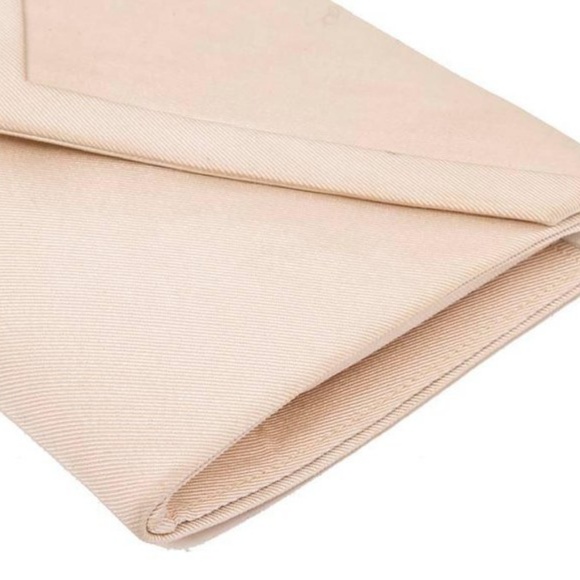 CHRISTIAN DIOR Vintage Clutch in Ivory Blush Satin - Picture 8 of 8